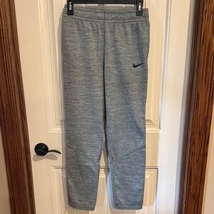Nike Boys Heather Gray Joggers Therma-FIT Size XL